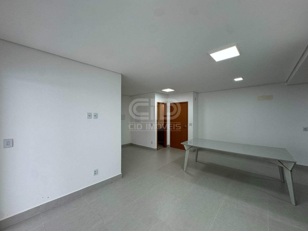 Apartamento para aluguel no Ribeirão do Lipa: 
