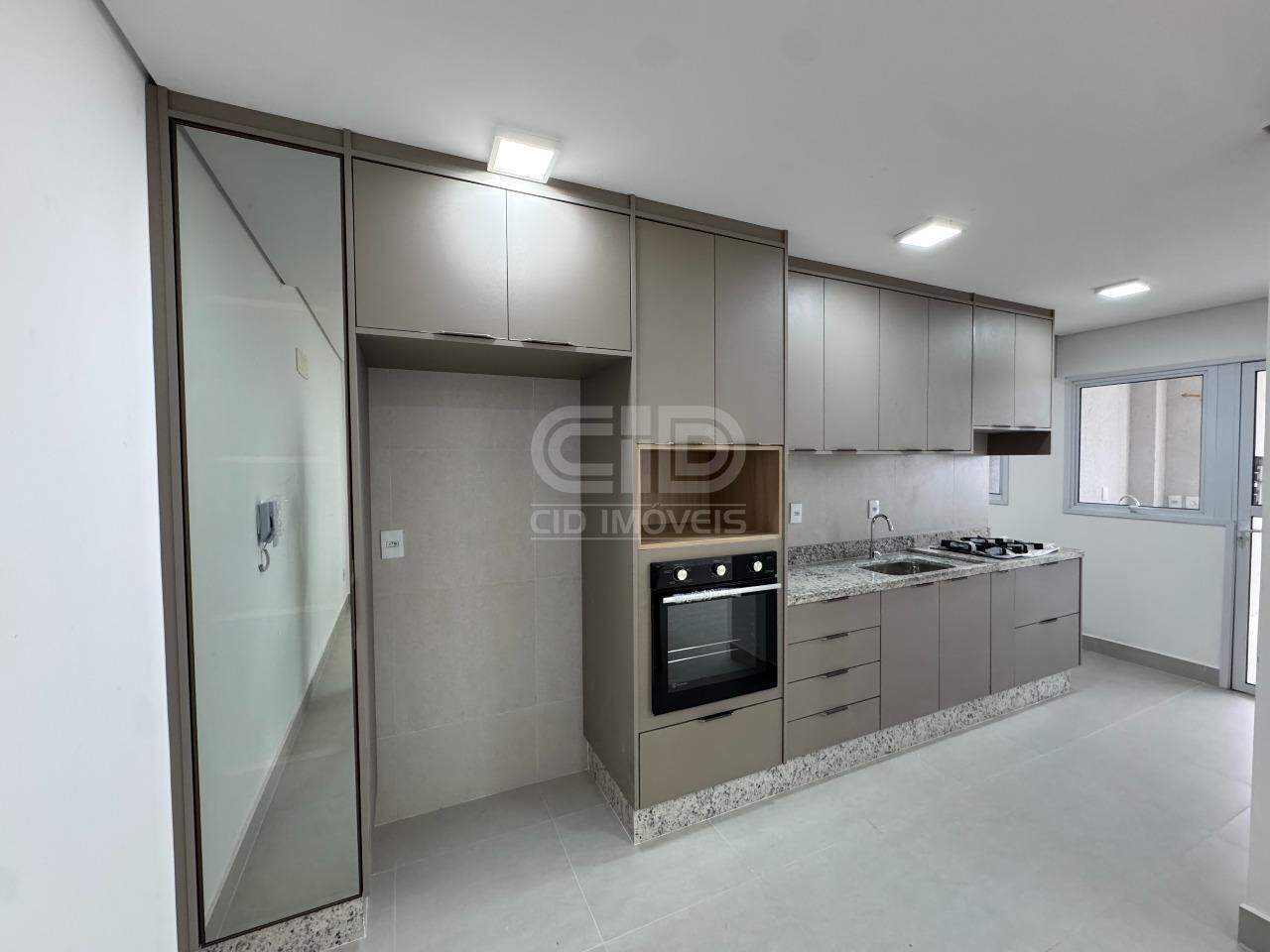 Apartamento para aluguel no Ribeirão do Lipa: 