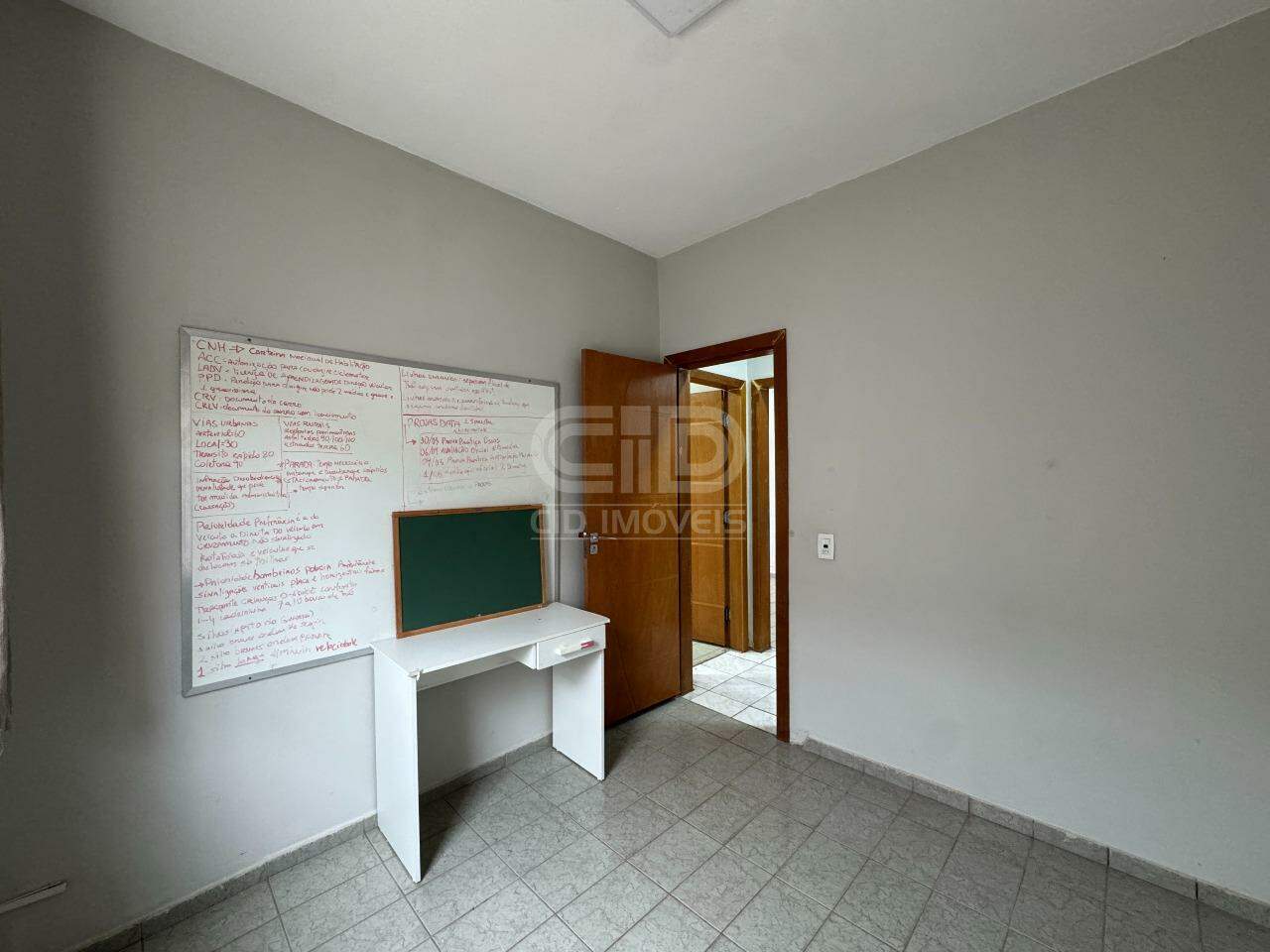 Casa, 3 quartos, 208 m² - Foto 13