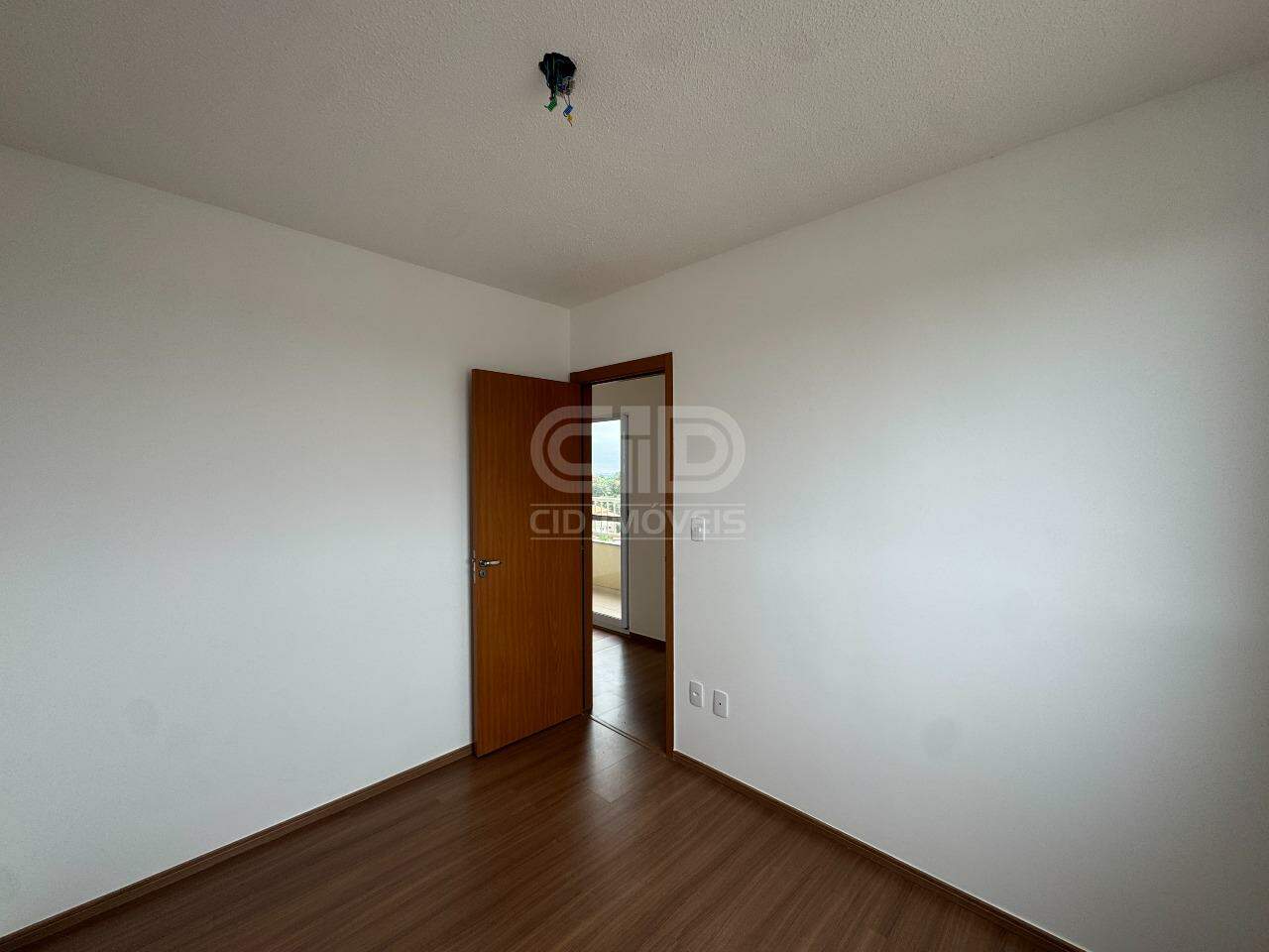 Apartamento para aluguel no Jardim das Palmeiras: 
