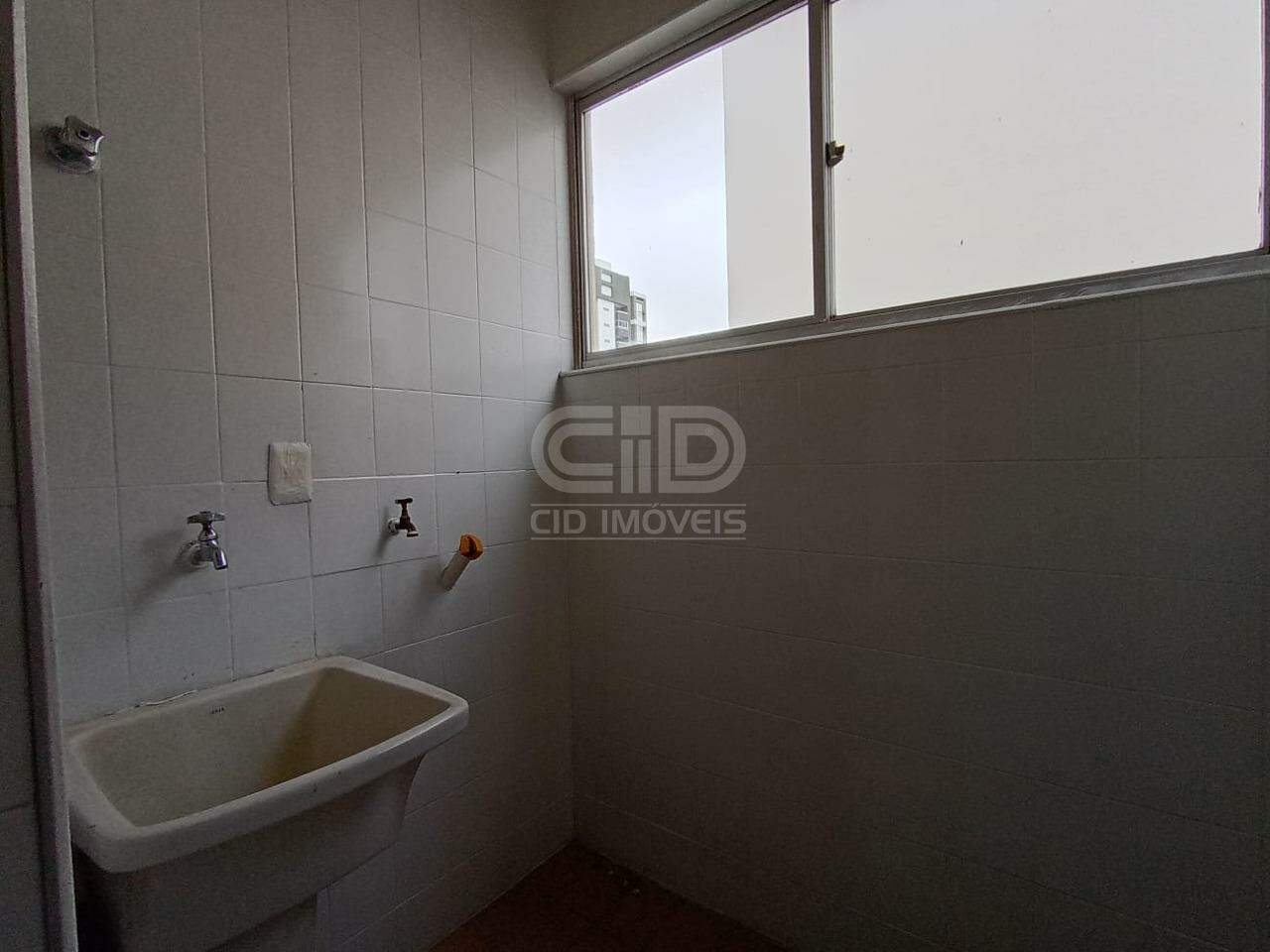 Apartamento à venda no Bosque da Saúde: 