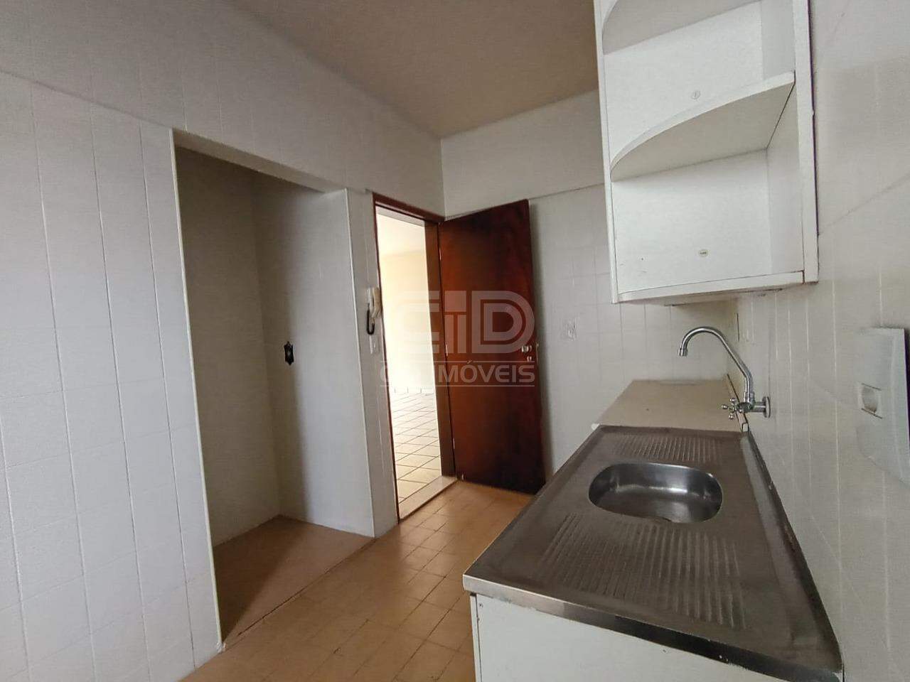 Apartamento à venda no Bosque da Saúde: 