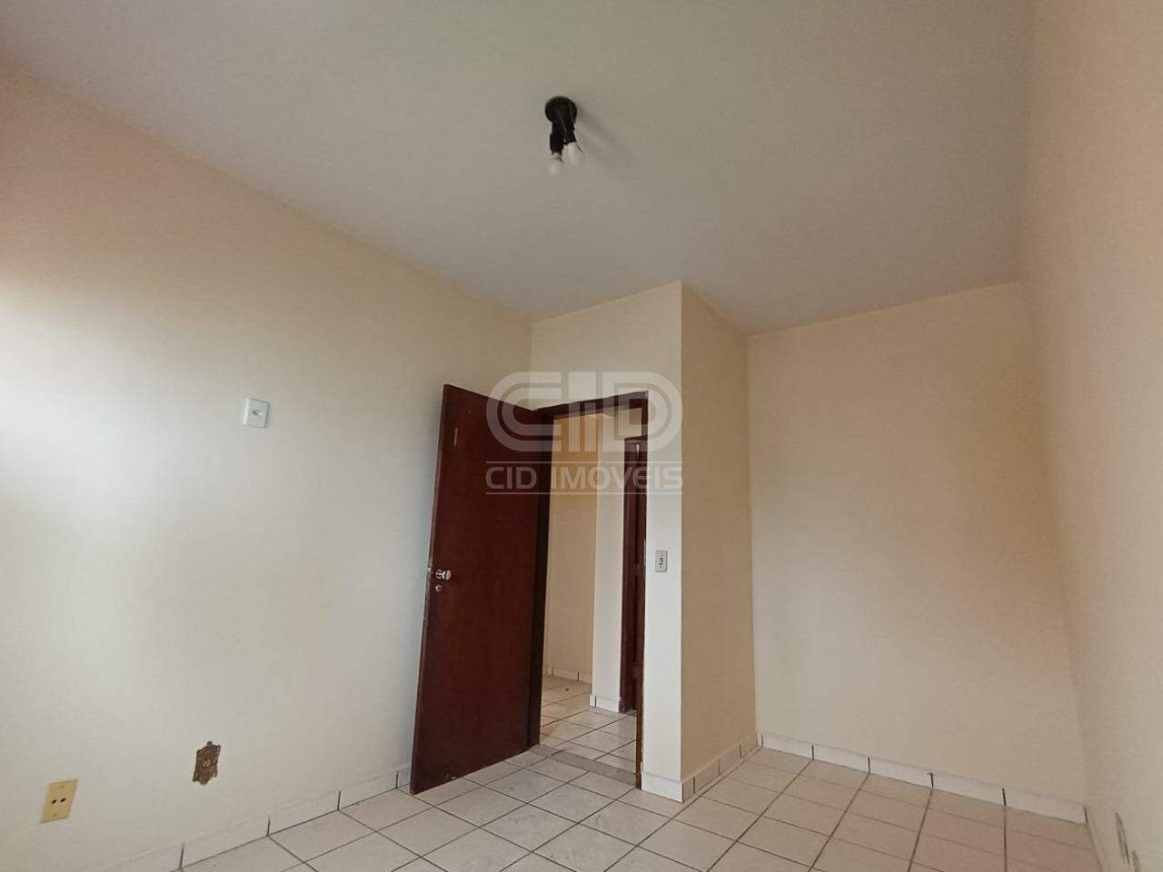 Apartamento à venda no Bosque da Saúde: 