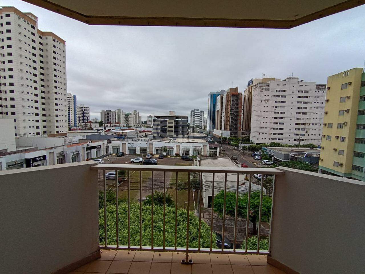 Apartamento à venda no Bosque da Saúde: 