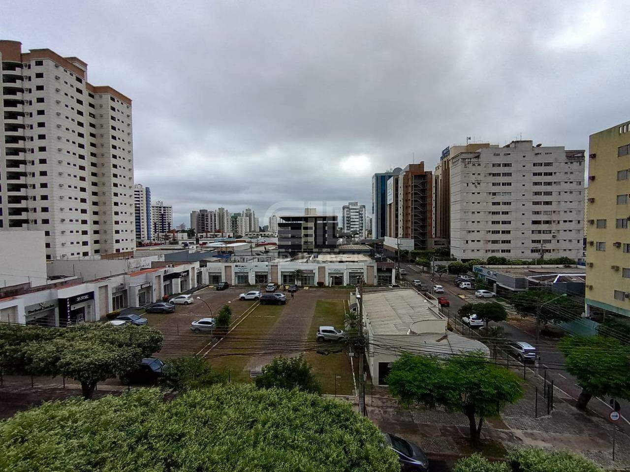 Apartamento à venda no Bosque da Saúde: 