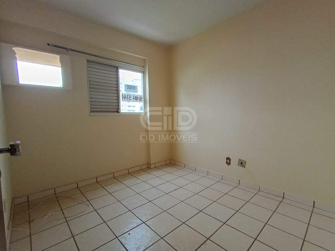Apartamento à venda no Bosque da Saúde: 