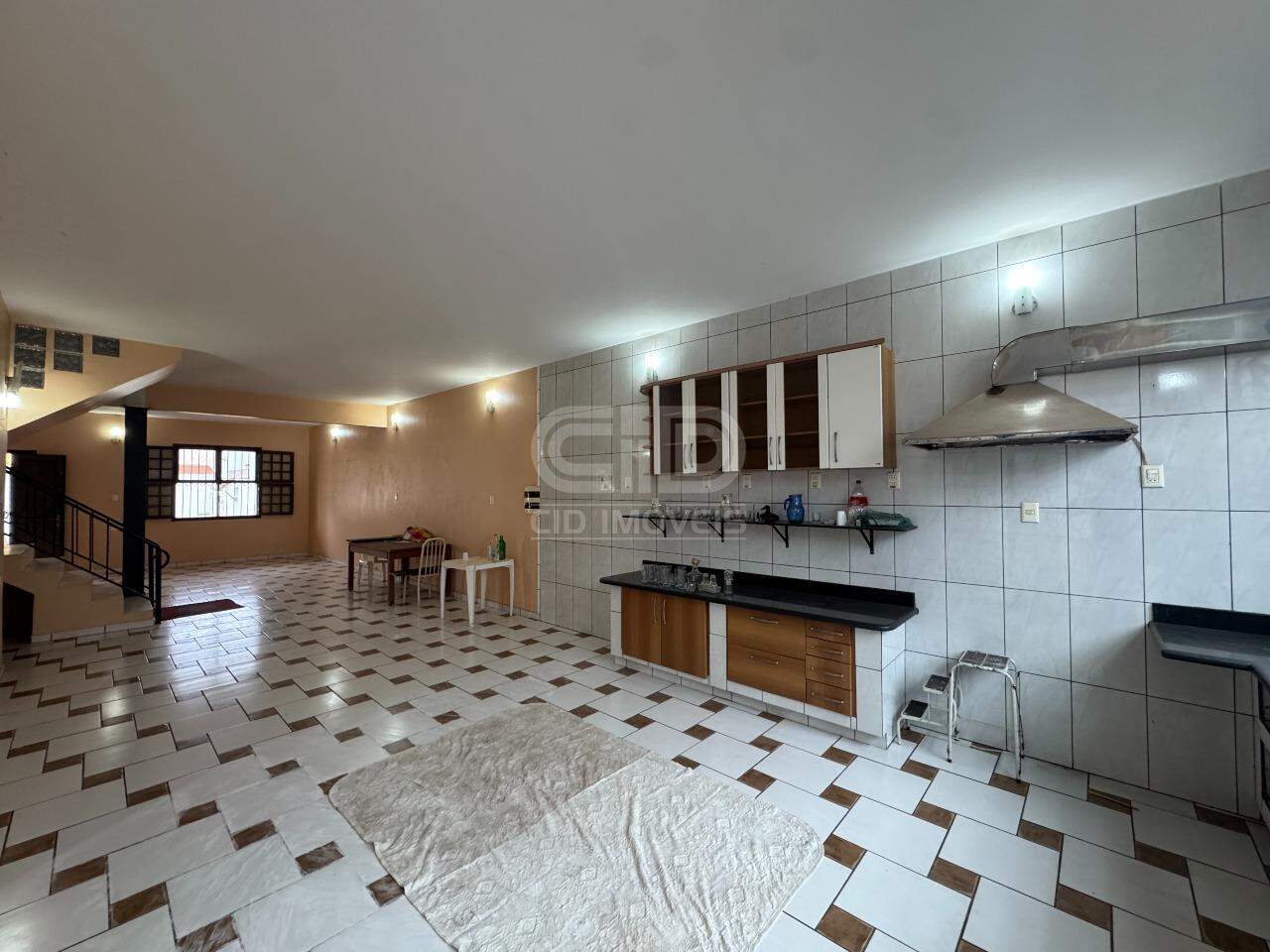 Casa Comercial para aluguel no Jardim Itália: 