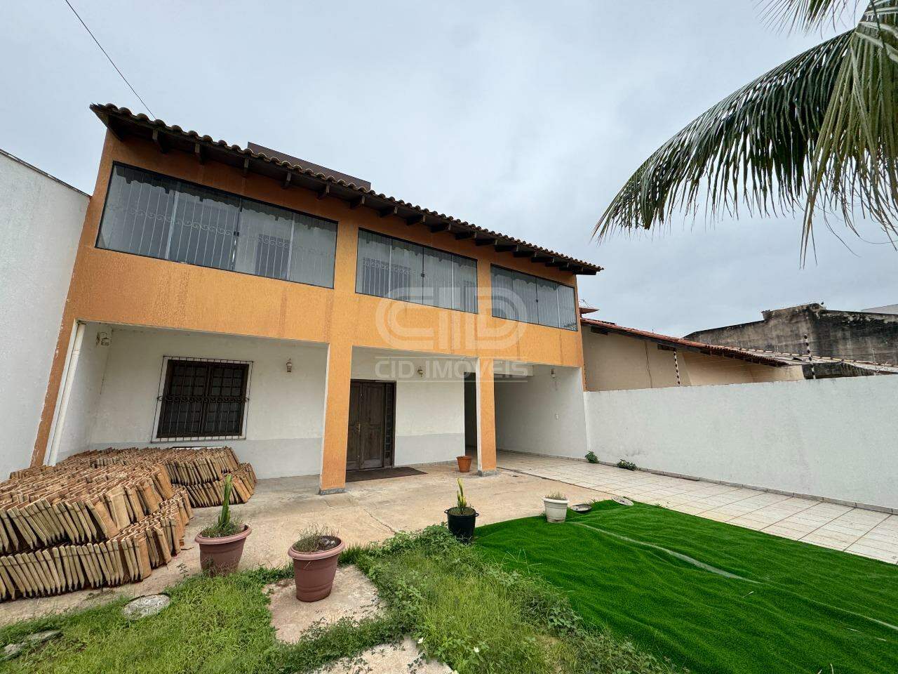 Casa Comercial para aluguel no Jardim Itália: 