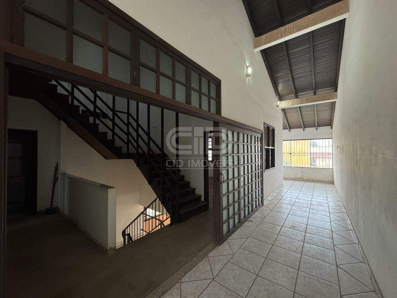 Casa Comercial para aluguel no Jardim Itália: 