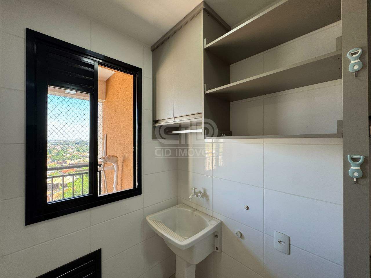 Apartamento para aluguel no Paiaguas: 