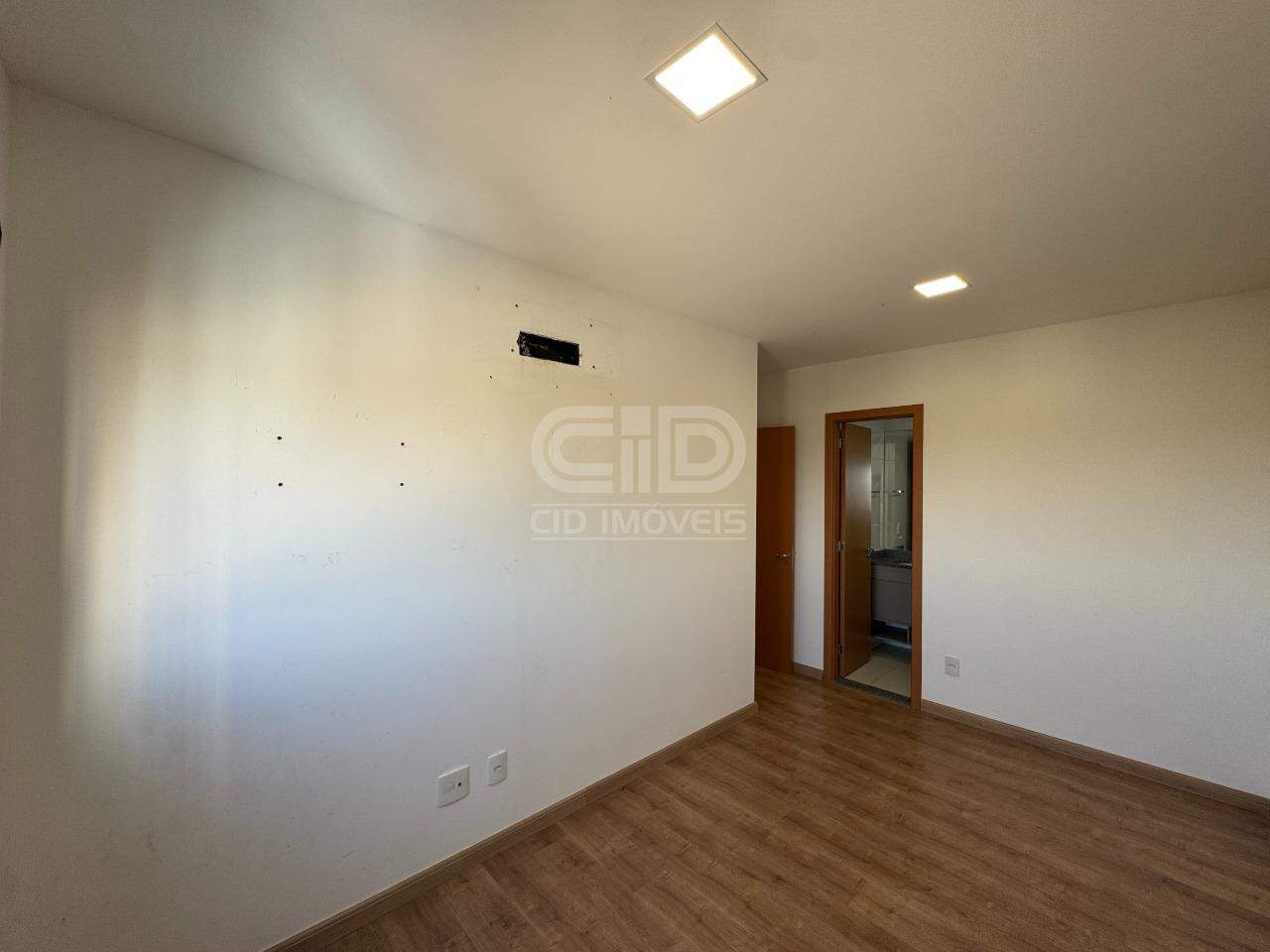Apartamento para aluguel no Paiaguas: 