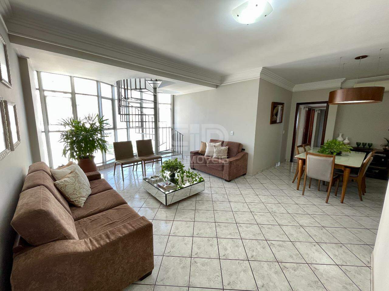 Apartamento à venda no Jardim Mariana: 