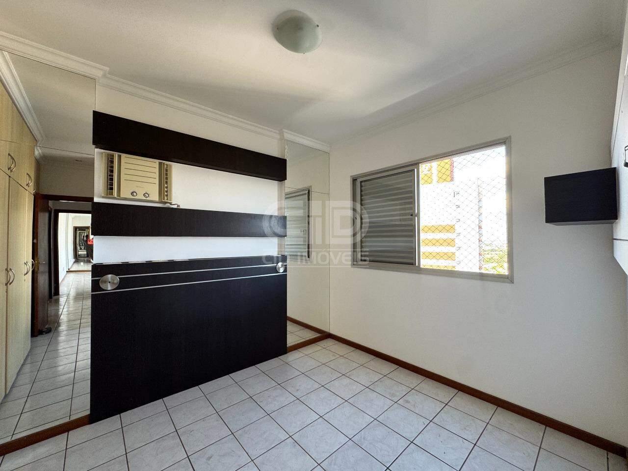 Apartamento para aluguel no Bosque da Saúde: 