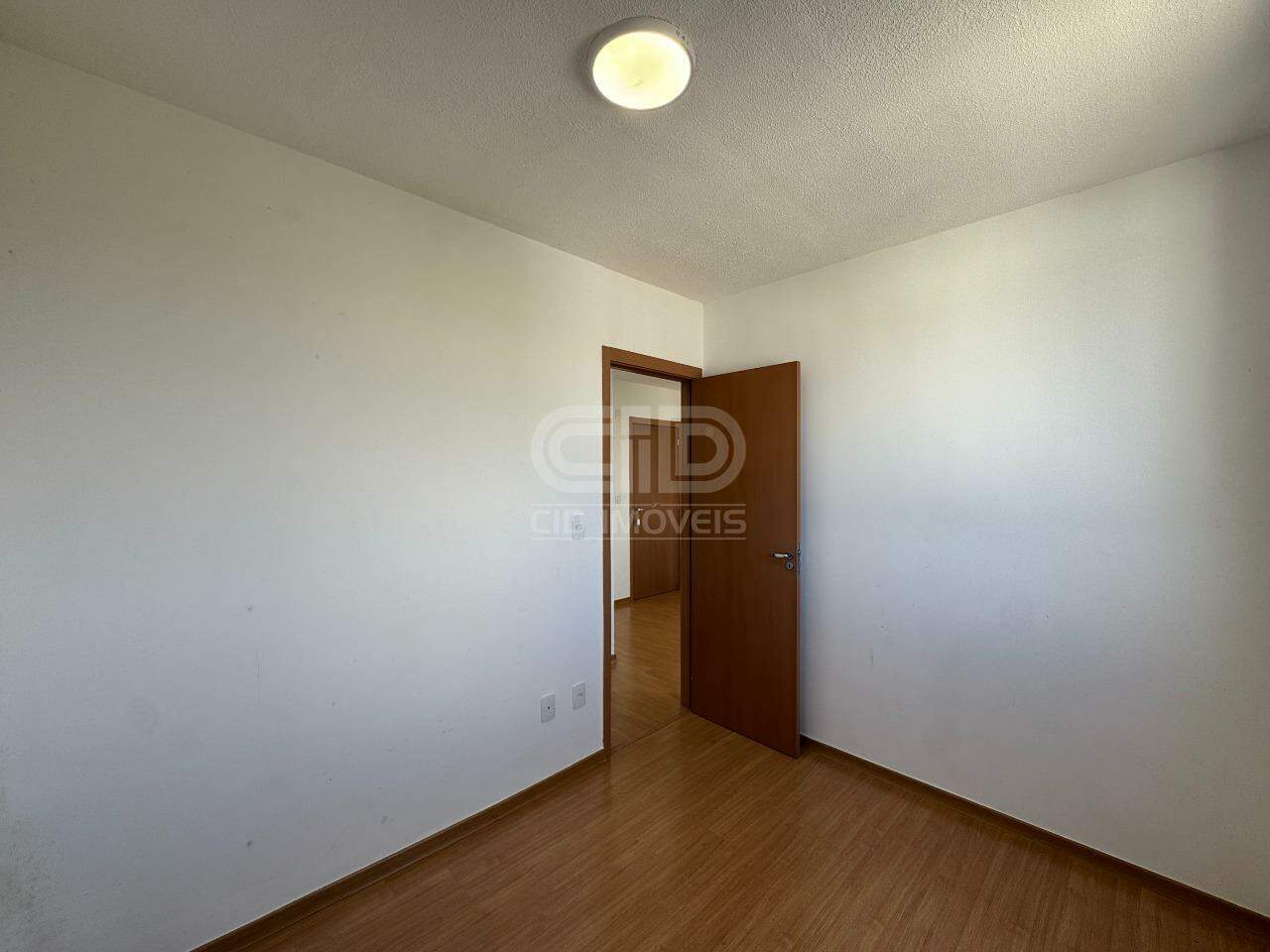Apartamento para aluguel no Jardim Imperial: 