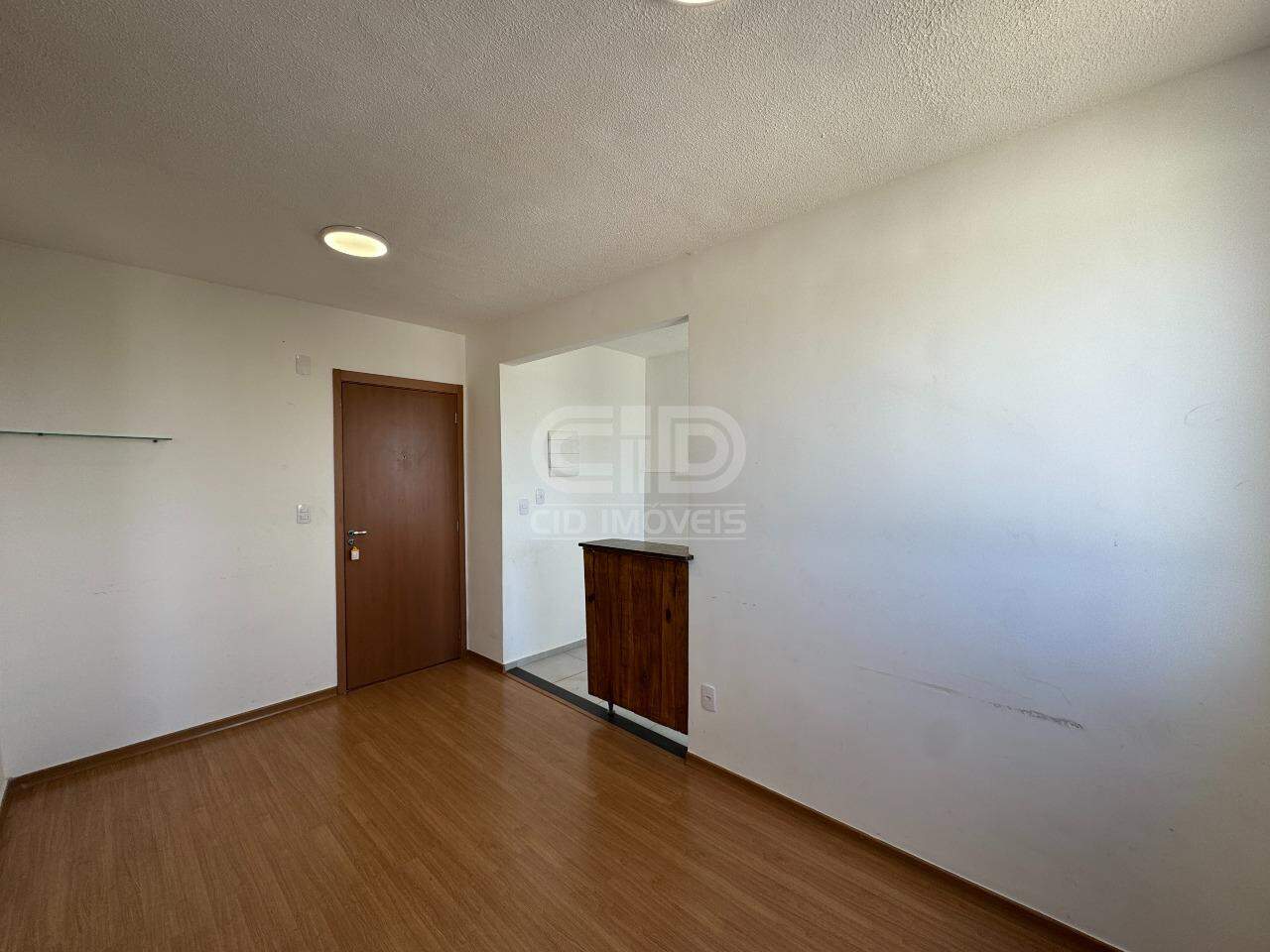 Apartamento para aluguel no Jardim Imperial: 