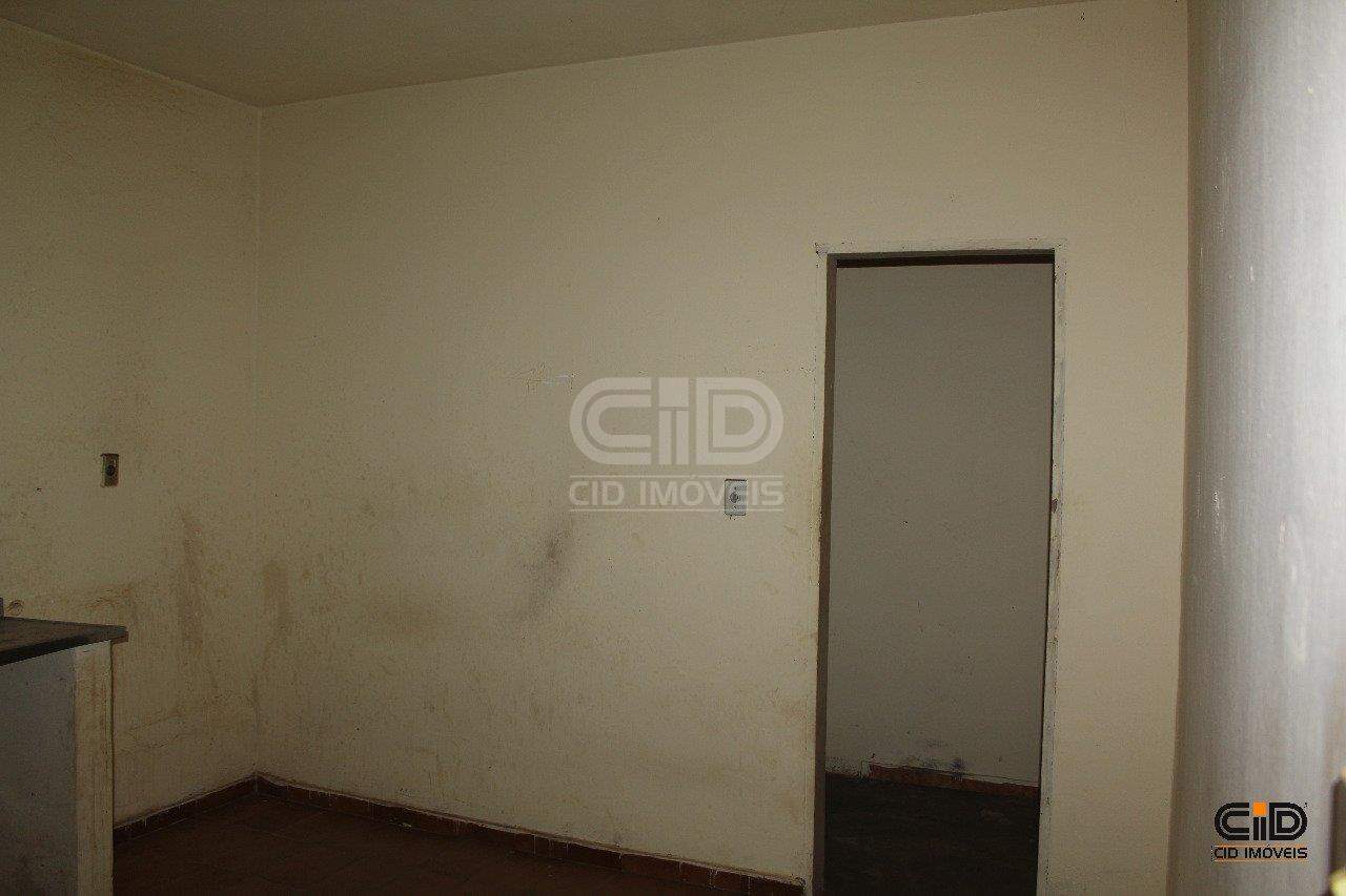 Casa à venda com 3 quartos, 178m² - Foto 12