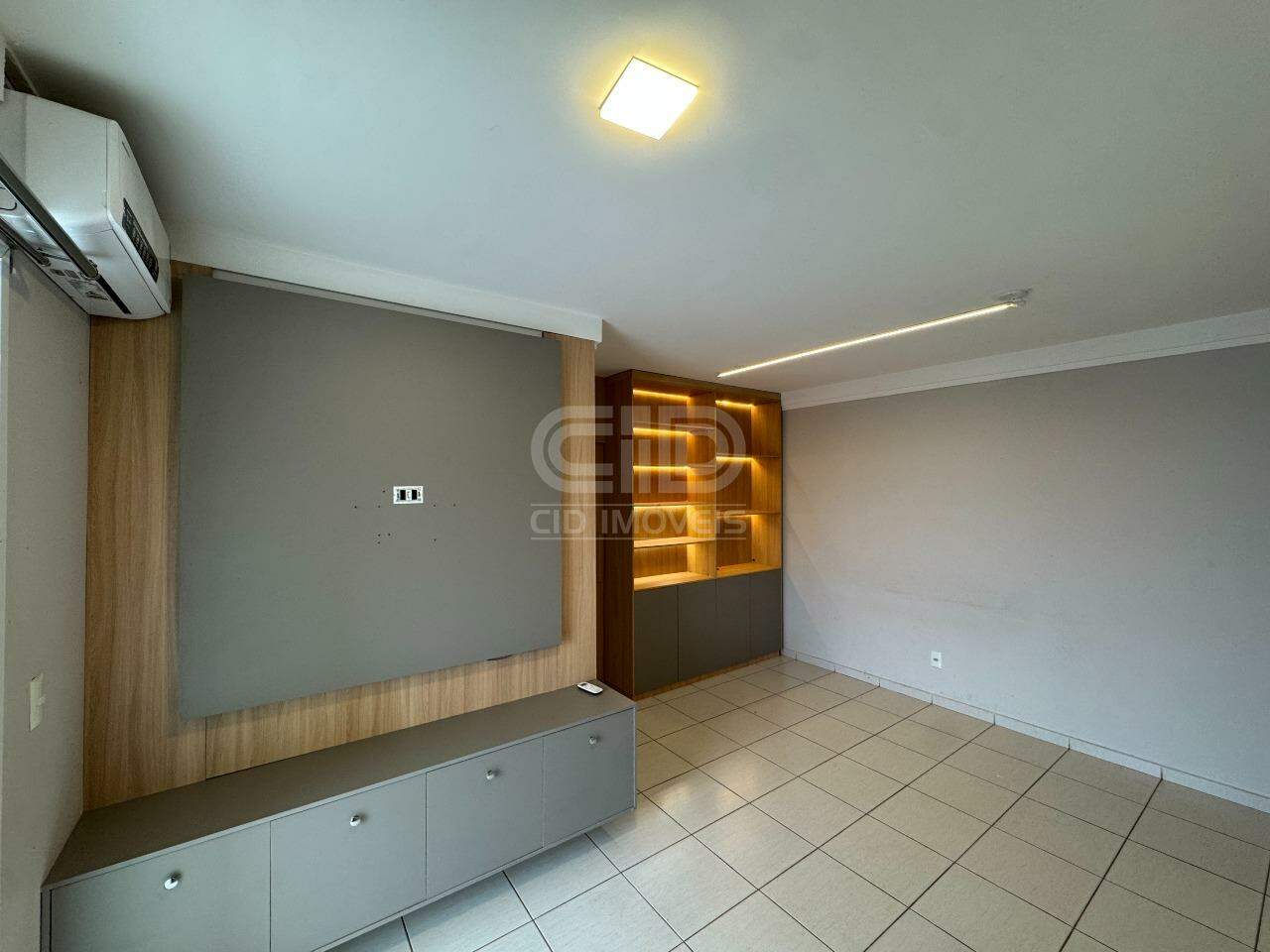 Apartamento com 3 Quartos no Condomínio Morada do Parque