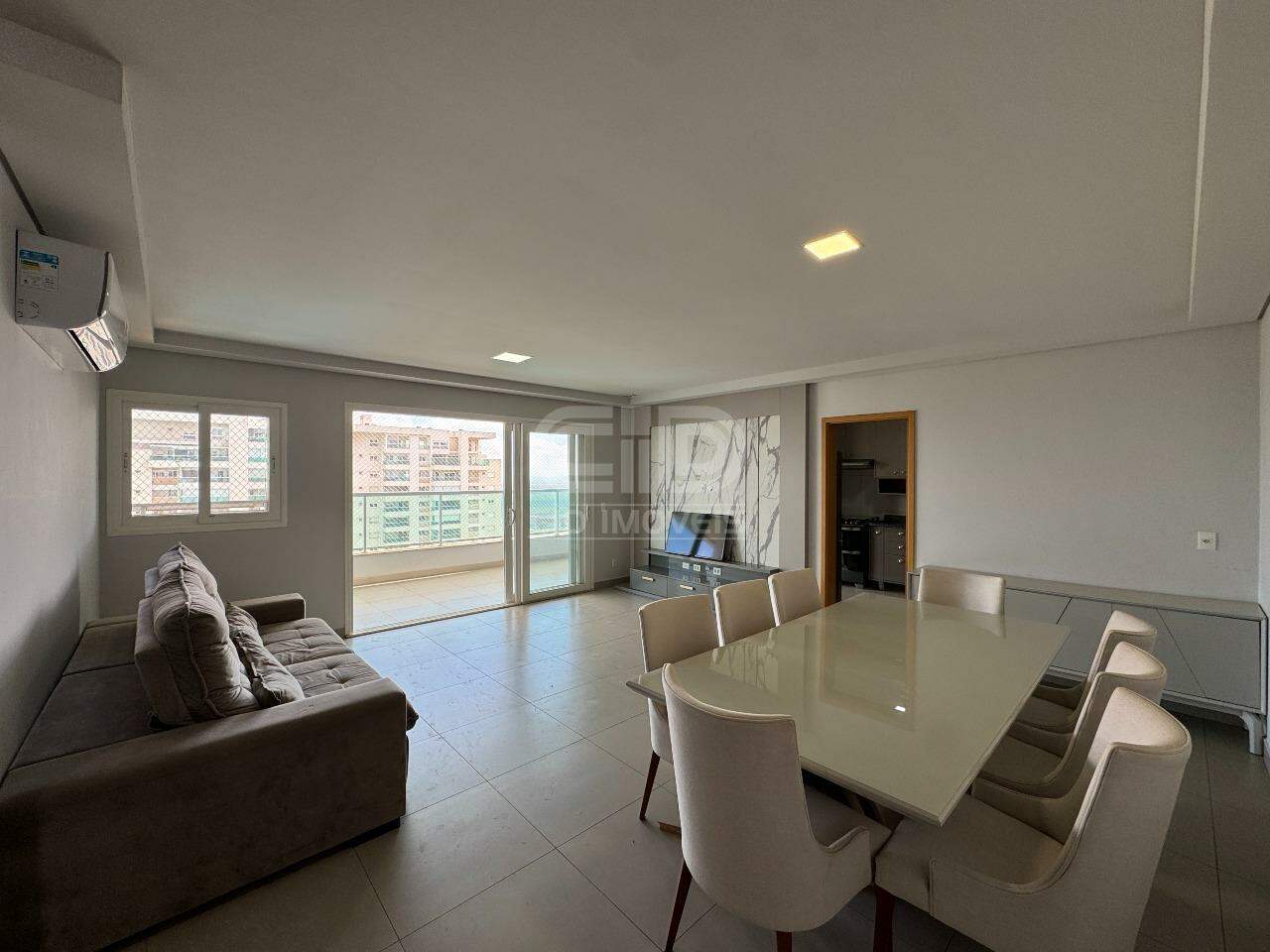 Apartamento Mobiliado com 3 Suítes no Brasil Beach Home Resort
