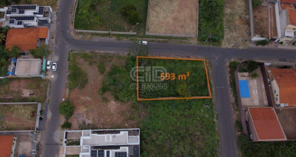 Terreno, 953 m² - Foto 3