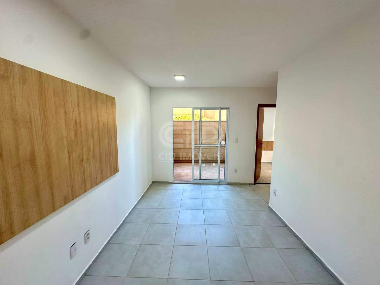 Apartamento com 2 Quartos no Condomínio Chapada dos Bem te Vis