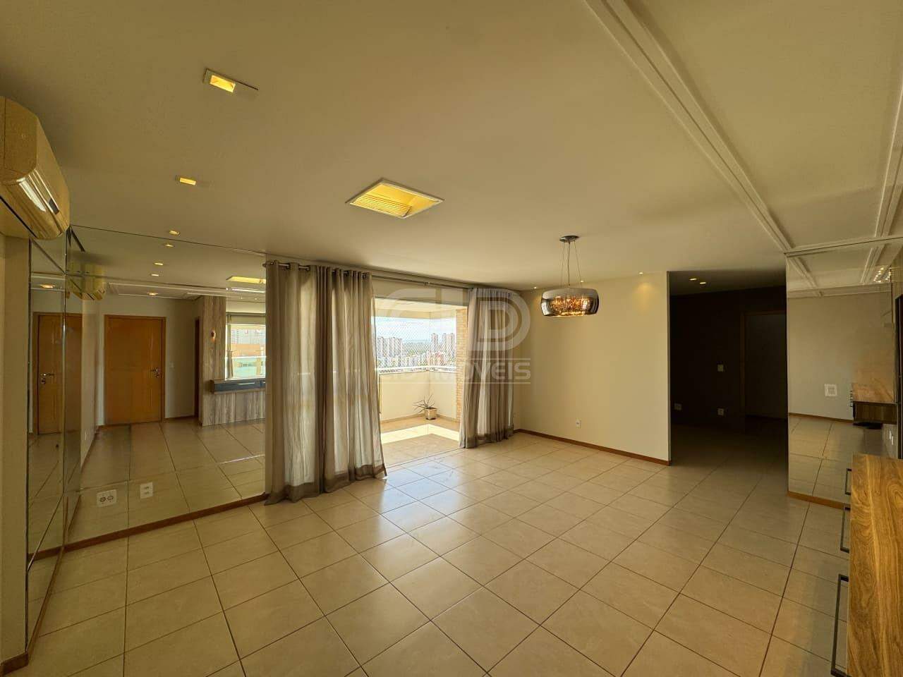 Apartamento, 3 quartos, 156 m² - Foto 1