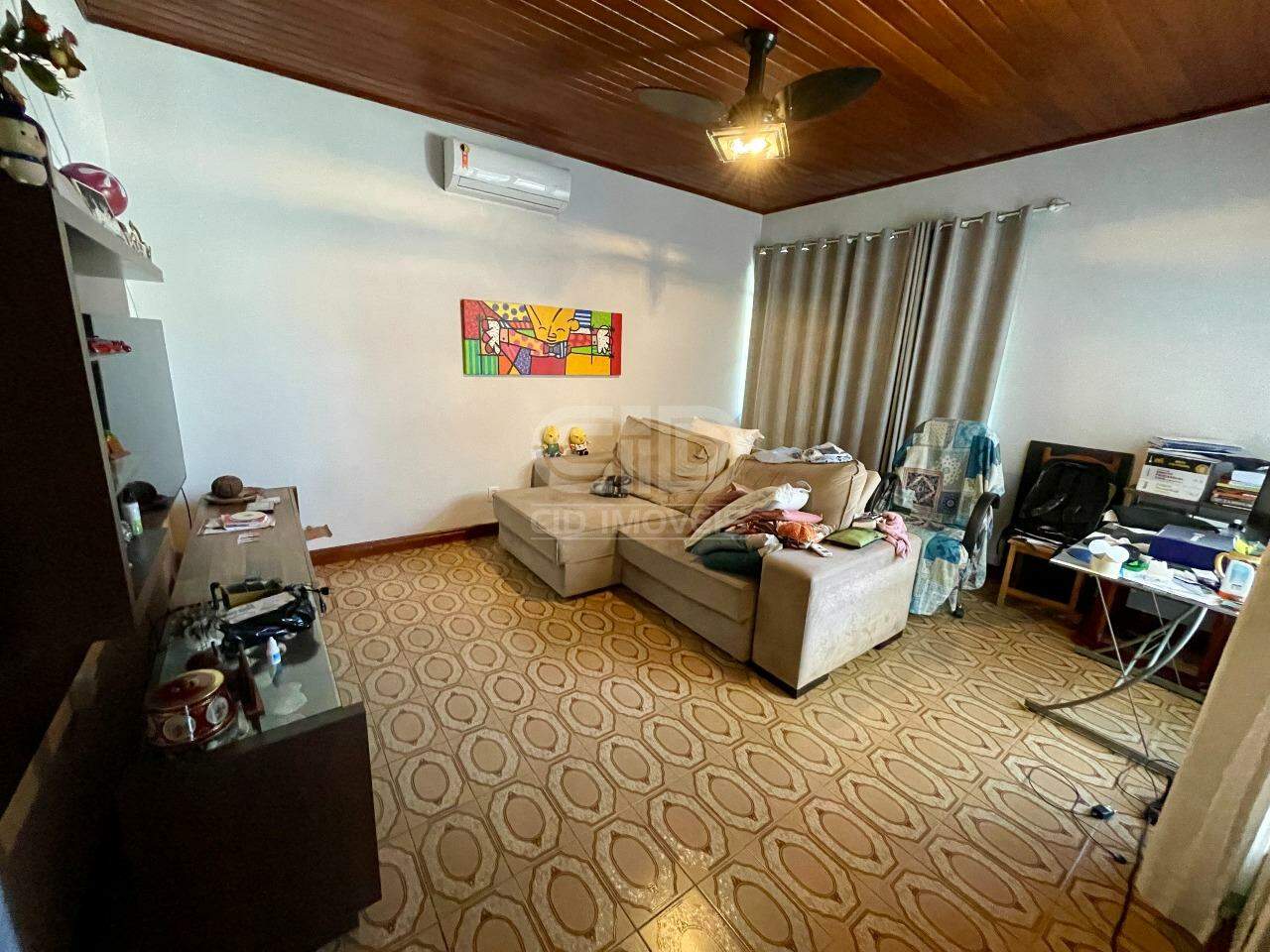 Casa, 3 quartos, 221 m² - Foto 3