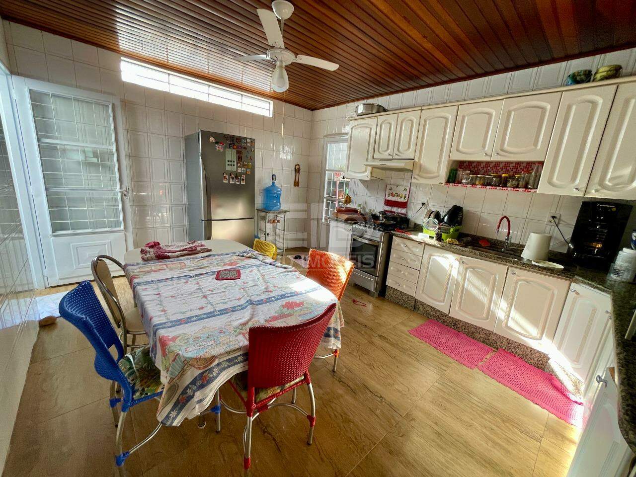 Casa, 3 quartos, 221 m² - Foto 5