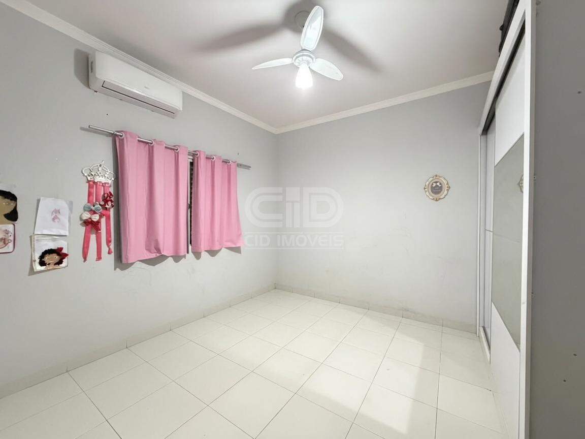 Casa, 4 quartos, 360 m² - Foto 13