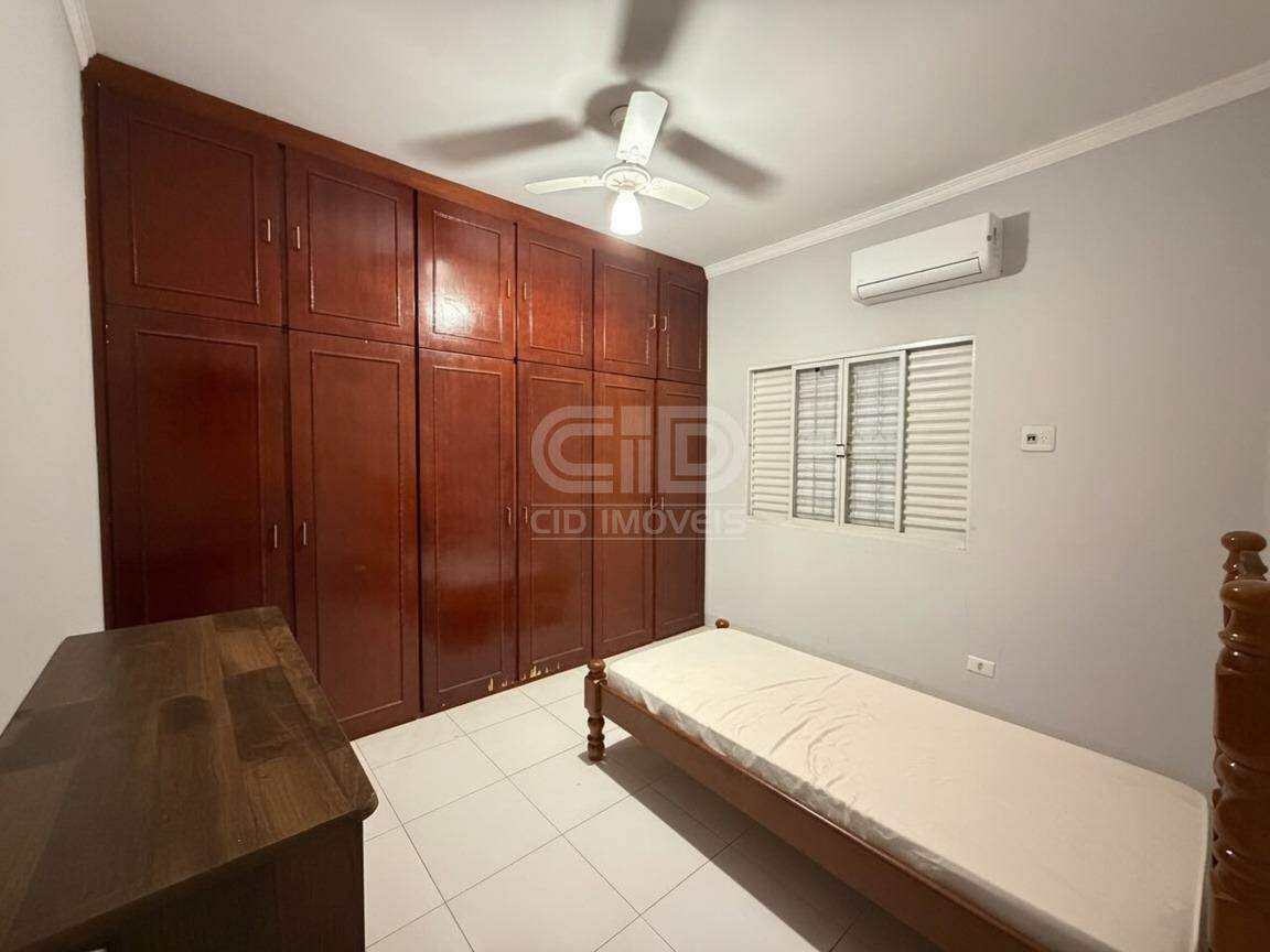 Casa, 4 quartos, 360 m² - Foto 12