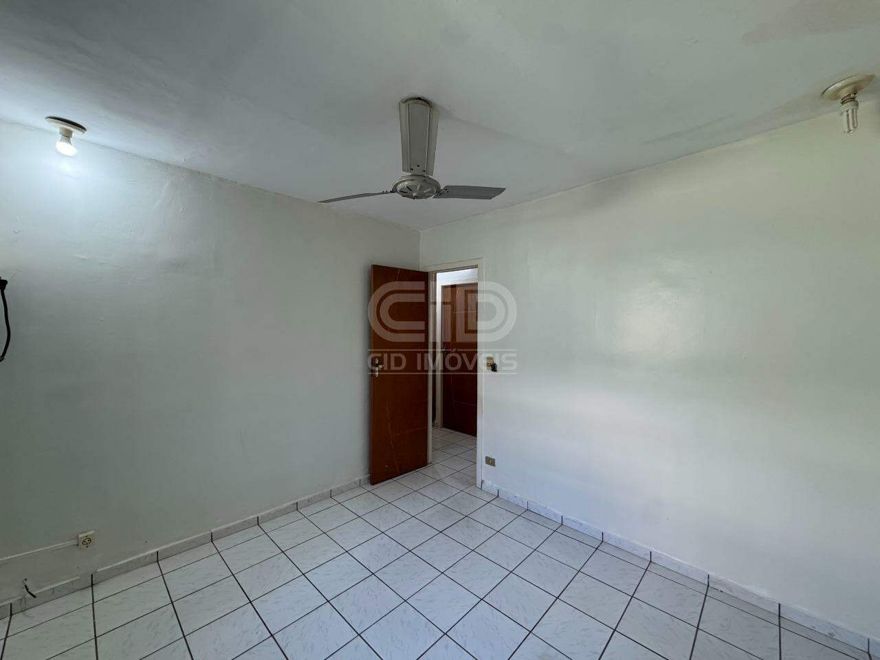 Casa, 2 quartos, 195 m² - Foto 12
