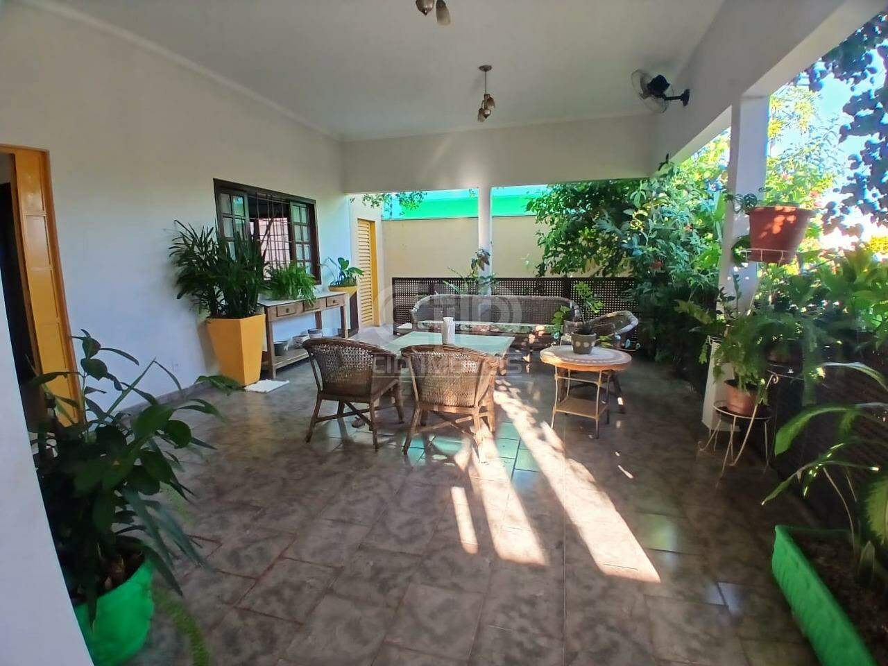 Casa, 3 quartos, 360 m² - Foto 2