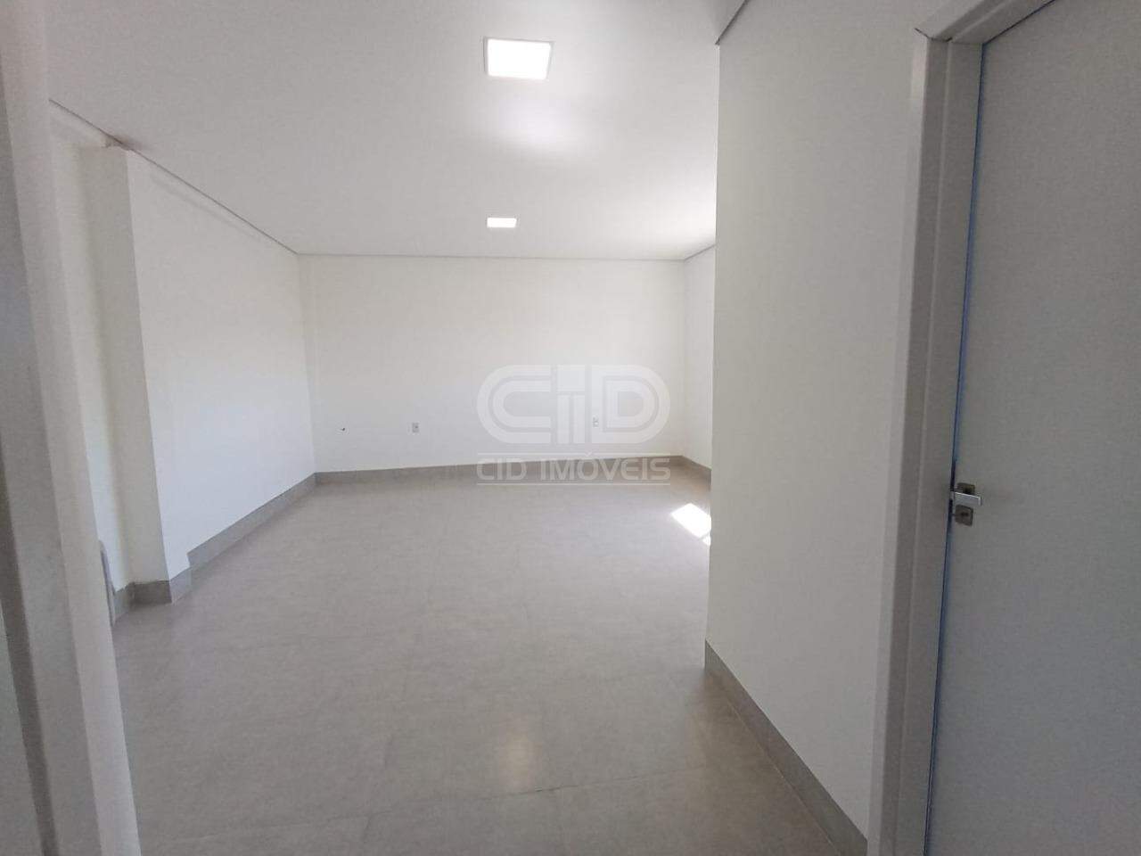 Casa, 5 quartos, 246 m² - Foto 4