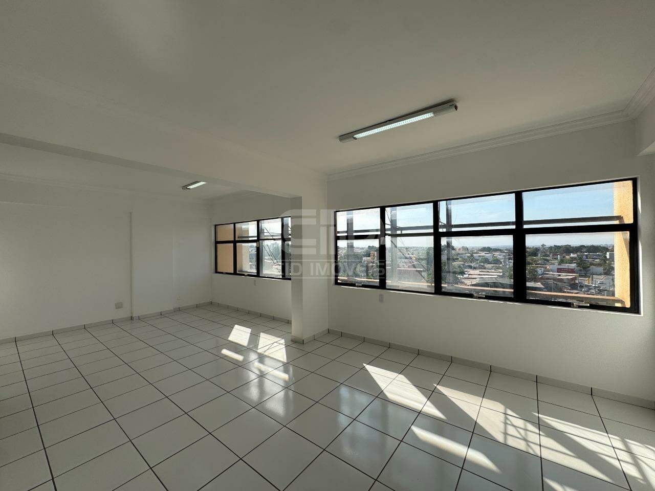Sala-Conjunto, 106 m² - Foto 1
