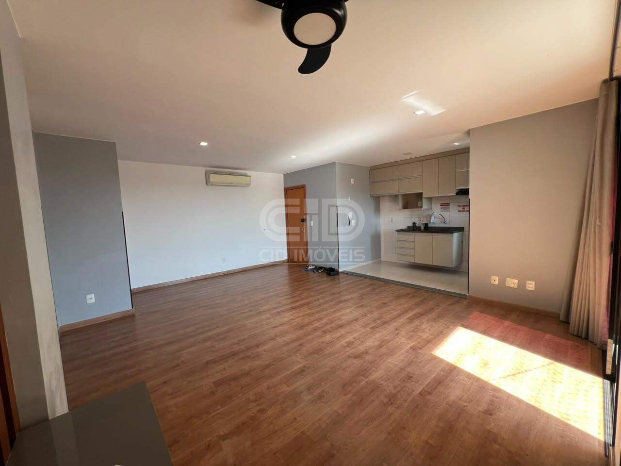 Apartamento, 2 quartos, 77 m² - Foto 2