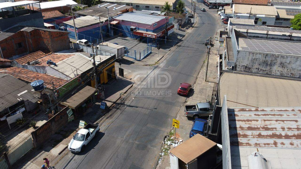 Ponto comercial á Venda na Av. General Melo