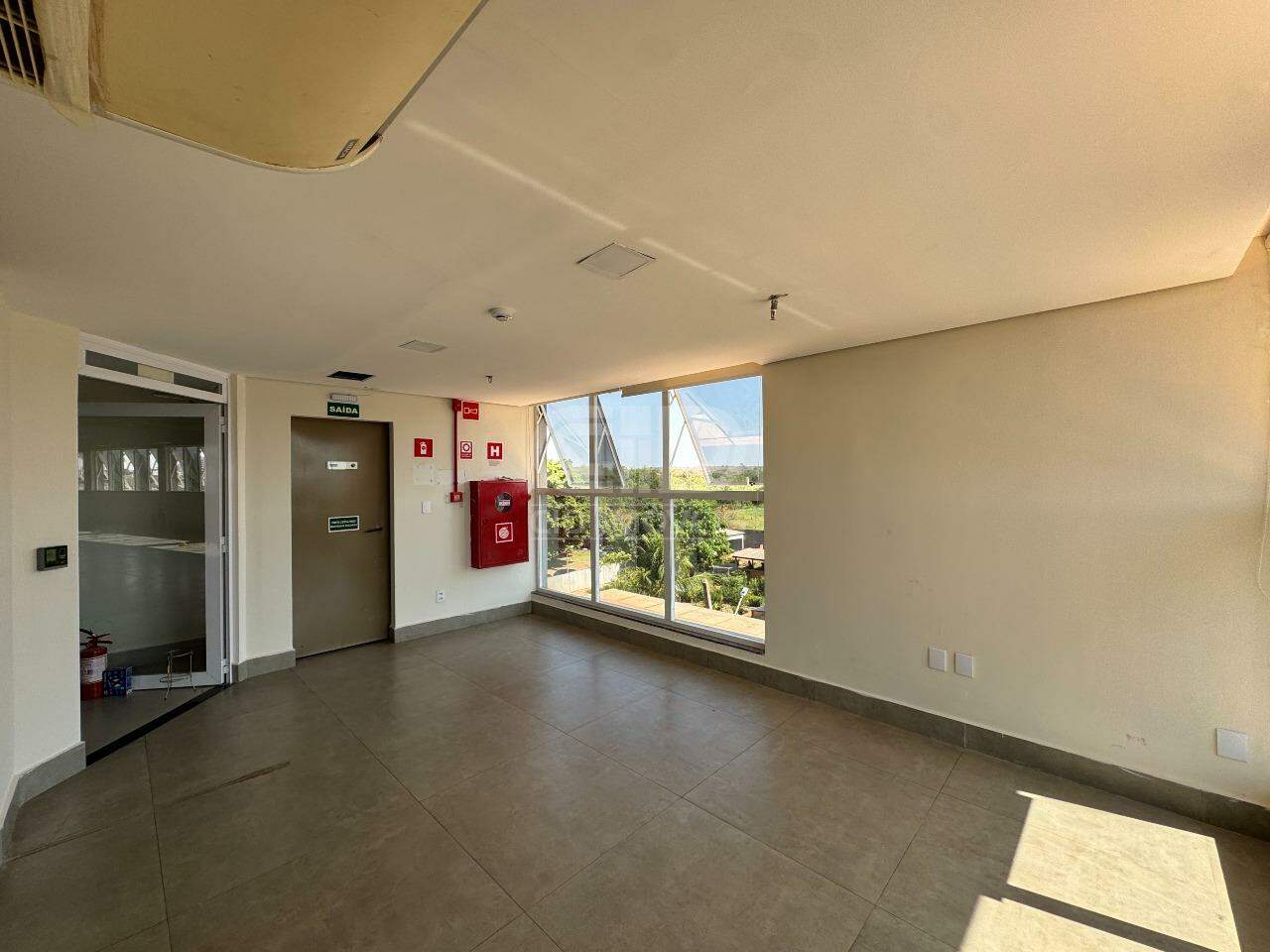 Sala-Conjunto, 400 m² - Foto 3
