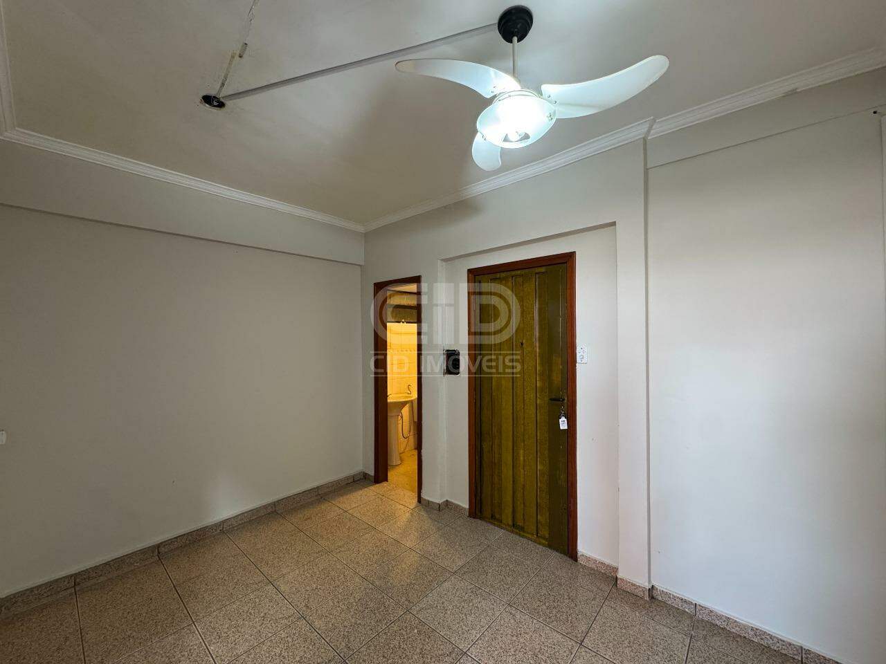 Sala Comercial com 40m² no Edifício Edenever