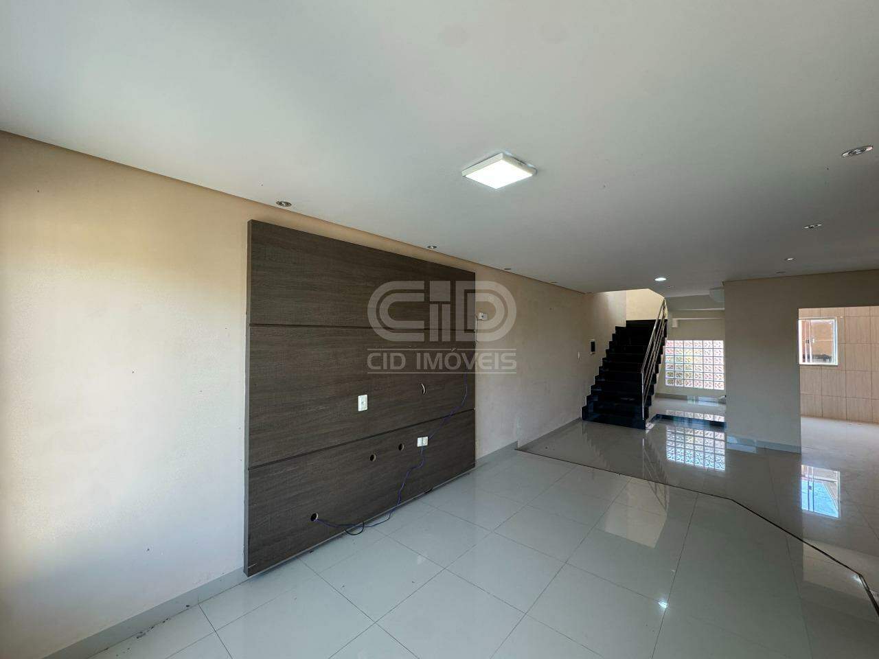 Sobrado, 5 quartos, 308 m² - Foto 2