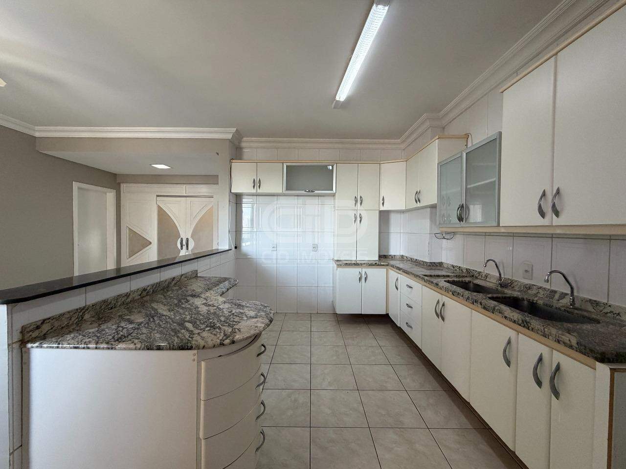 Apartamento à venda no Bosque da Saúde: 