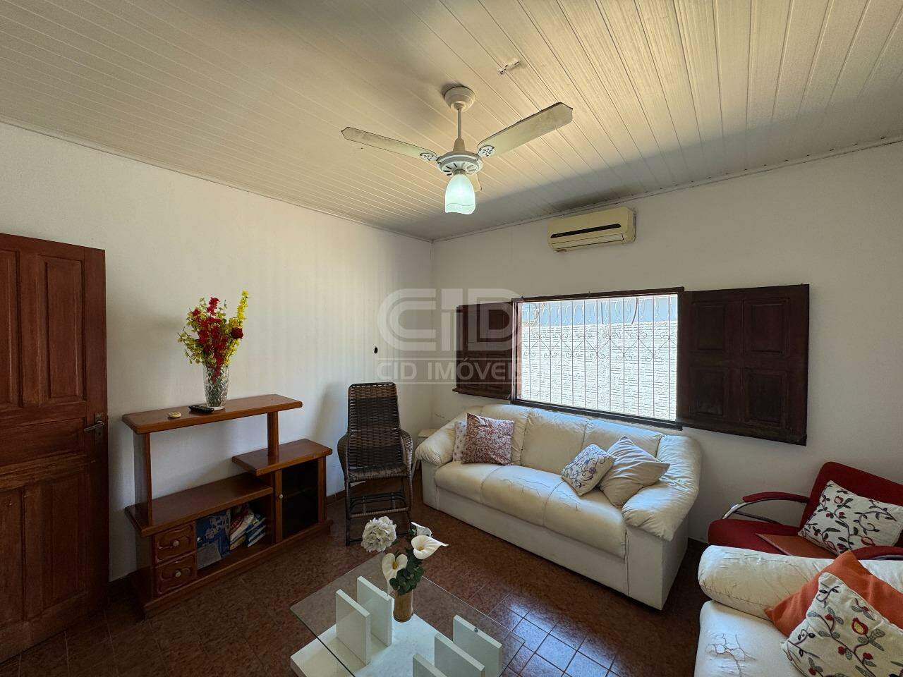 Casa para aluguel no Dom Aquino: MOBÍLIA NÃO INCLUSA