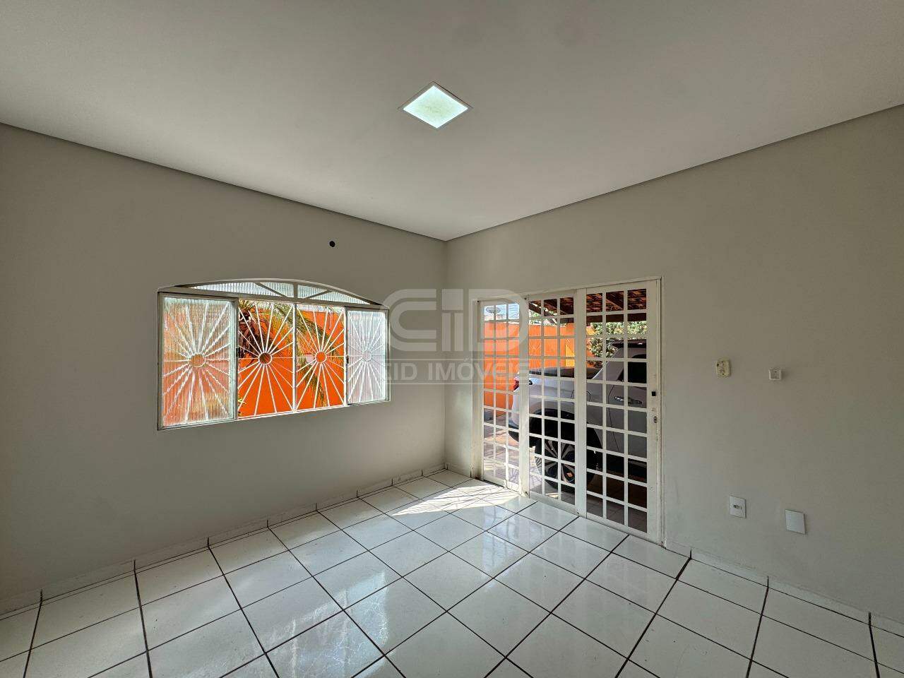 Casa com 4 Quartos no Centro Sul de Várzea Grande
