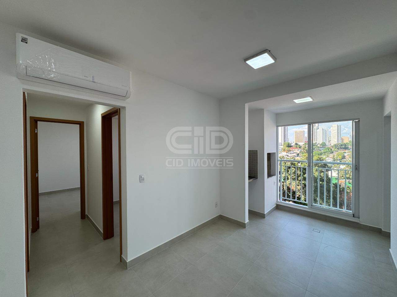 Apartamento com 2 Quartos no Edifício Villaggio Volare