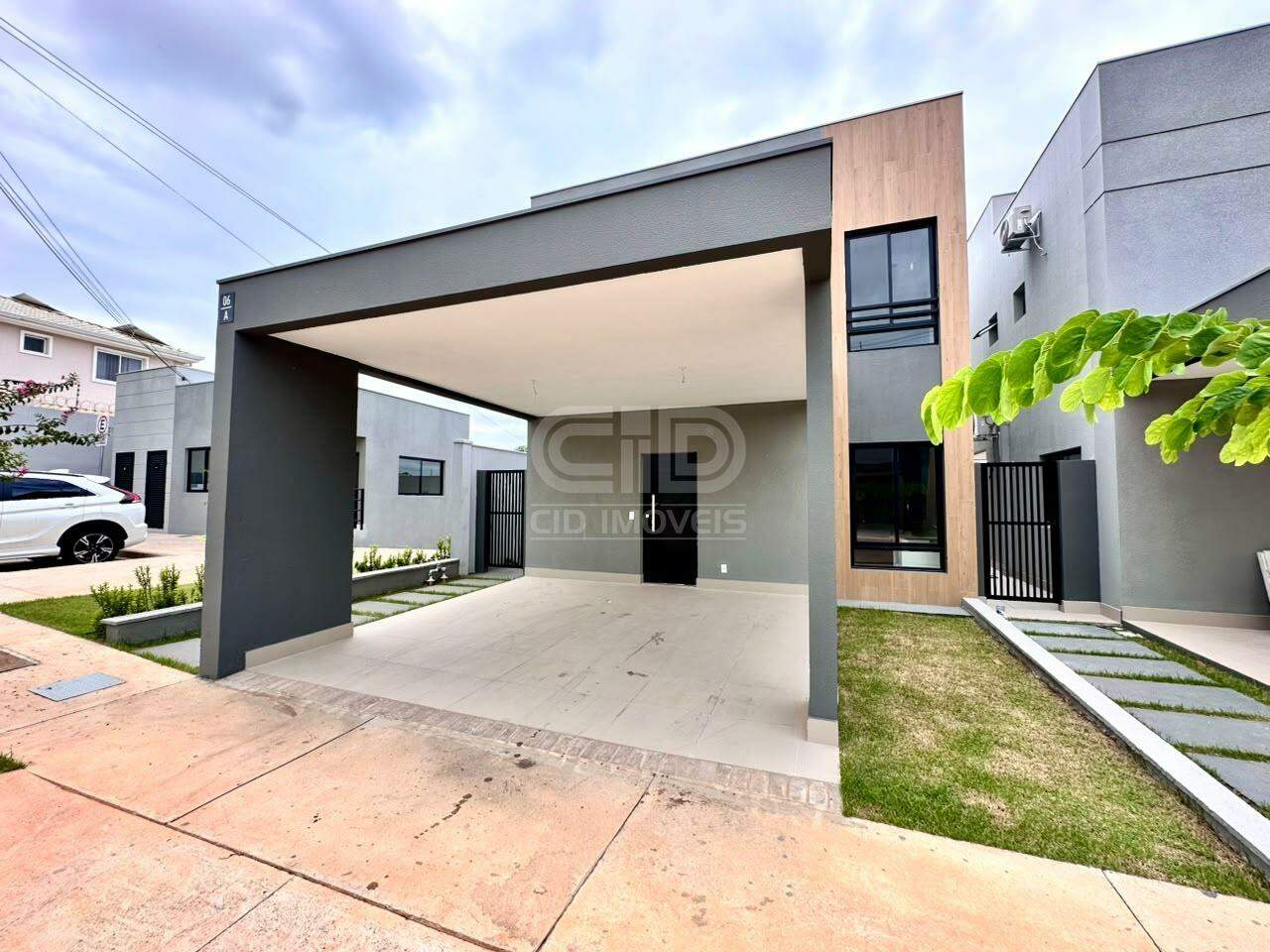 Casa em Condomínio para aluguel no Santa Cruz: 