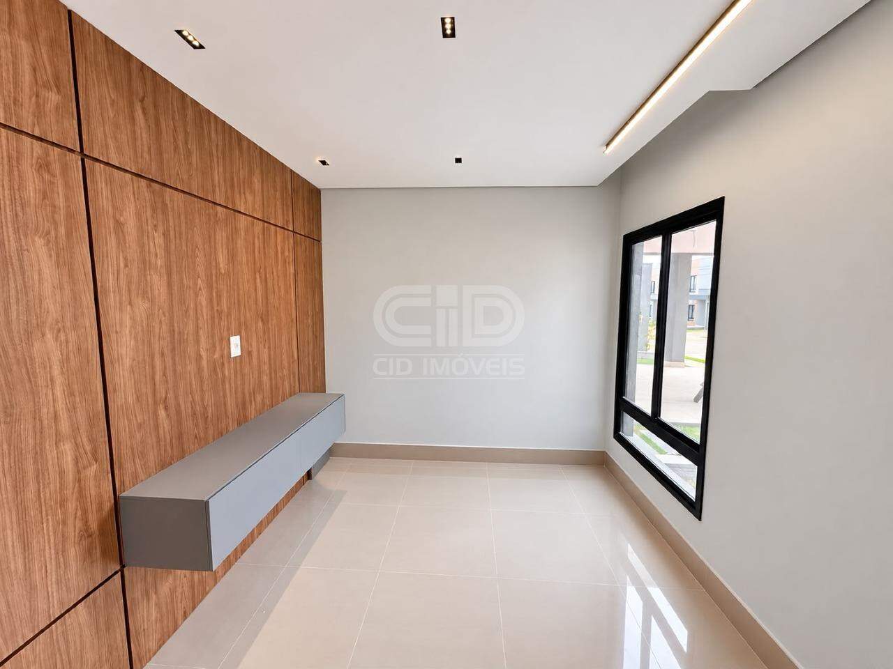 Casa em Condomínio para aluguel no Santa Cruz: 
