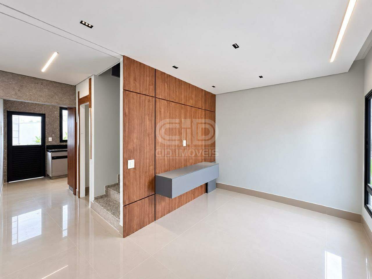 Casa em Condomínio para aluguel no Santa Cruz: 