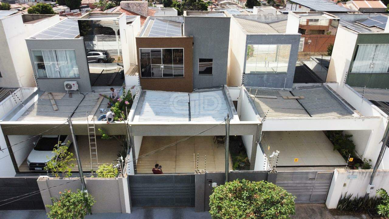 Sobrado, 3 quartos, 138 m² - Foto 1