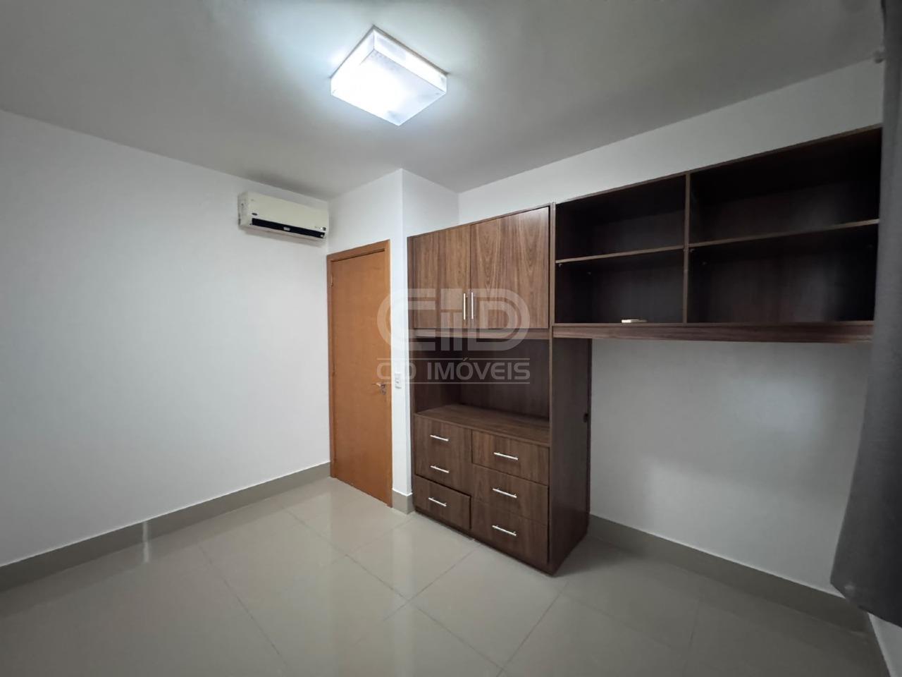 Casa em Condomínio para aluguel no Santa Cruz: 