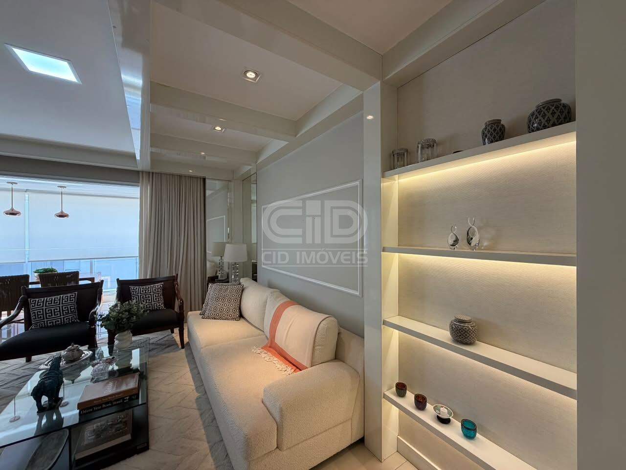 Apartamento, 3 quartos, 156 m² - Foto 2