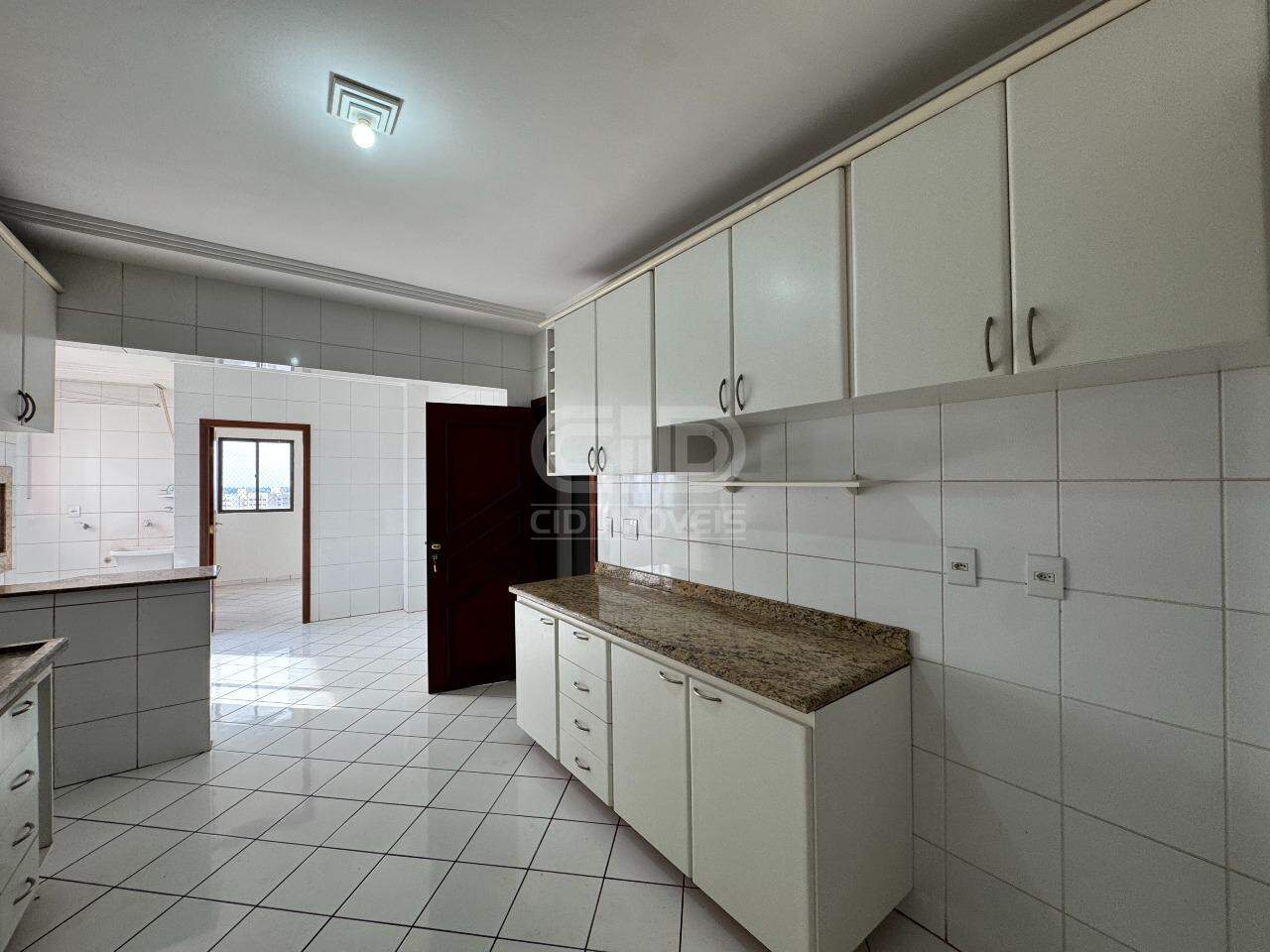 Apartamento para aluguel no Alvorada: 