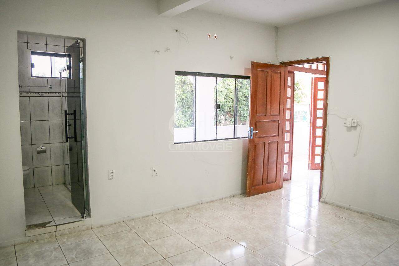 Sobrado para aluguel no Jardim Santa Marta: 